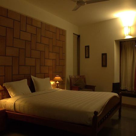 Nisargha Serviced Apartments Bangalore Buitenkant foto